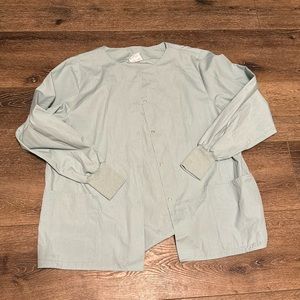 Crest‎ scrub jacket large